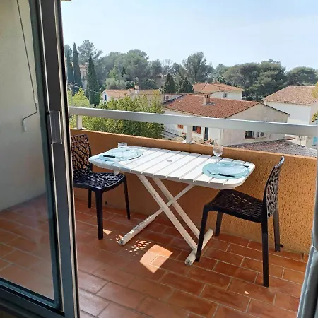 Cosy En Bord De - Port Santia Lucia St Raphael *